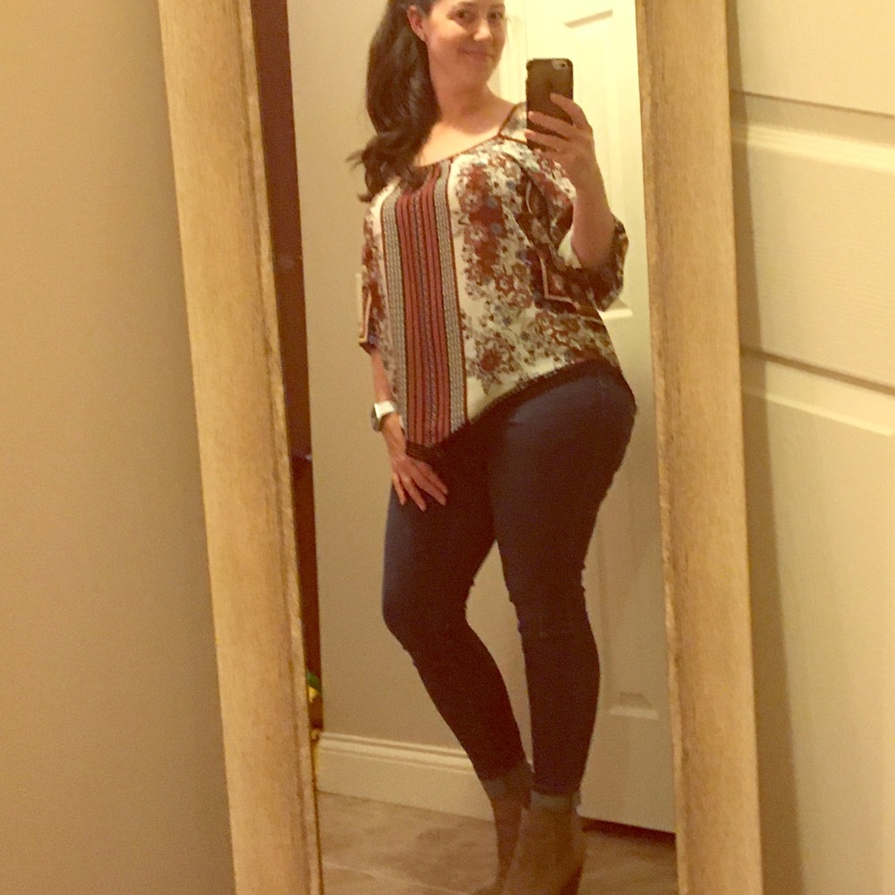 Vanity Cold-shoulder Blouse
